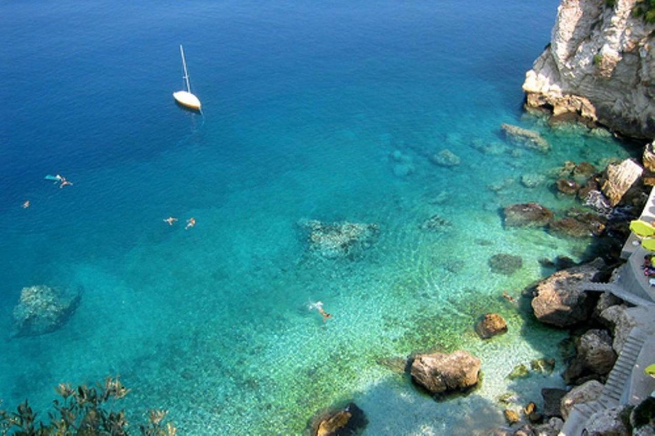 Grand Riviera Blu- Seaside Hotel Radhimë Dış mekan fotoğraf